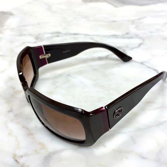 Authentic Sunglasses by Gucci - Picture 2 of 5